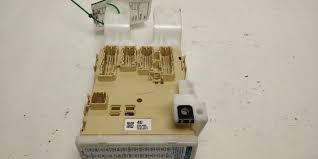 Toyota corolla parts catalog toyota corolla oem body parts parts geek / the 2018 toy. Cabin Fuse Box Fits 2018 Toyota Rav 4 Oem Ebay