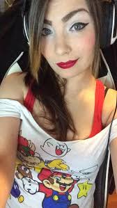 PLAYING APEX!!! PLAYING RANKED🥴 New update!!!!😨 MAINING LOBA/RAMPART😈  Come tune in📺 discord in bio join the community ✓