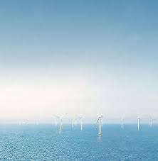 Перевод слова wind, американское и британское произношение, транскрипция, словосочетания, однокоренные слова, примеры использования. Offshore Wind Farms Wind Energy In The Middle Of The Sea Enbw