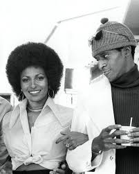 Black Female Actors From The 70s 9 219 Likes 95 Comments 70s 80s 70s 80s Only On Instagram Pam Grier Antonio Fargas On T In 2020 Black Actresses Vintage Black Glamour African American Movies