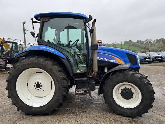 New Holland TS110 Tractor
