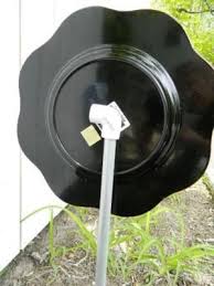 20 upcycled garden glass flowers made of old plates. 92 Garden Art Glass Flowers Ideas Glass Flowers Garden Art Glass Garden Art