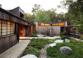 Japanese Inspired Mid Century Renovation Plastolux Backyard Butterfly Roof Landscape Design