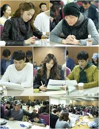 Watch the prime minister and i korean drama 2013 engsub is a prime minister kwon yul lee bum soo who is a father of three is 100 workaholic and 0 family man a young female reporter. Updated Cast For The Upcoming Korean Drama The Prime Minister And I Hancinema The Korean Movie And Drama Database