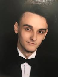 Son completes apprenticeship school