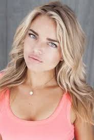 Kiersten Hall介绍_图片_作品-猫眼电影