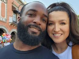 Megan Beard's Instagram, Twitter & Facebook