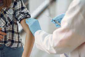 ✅ ook buiten kantooruren en in het weekend. Duitsland Gaat Van Start Met Digitaal Vaccinatiebewijs Aha24x7 Com