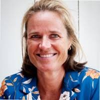 Renata Caminada Email & Phone Number