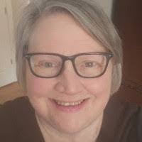 Kay Mooney's Instagram, Twitter & Facebook