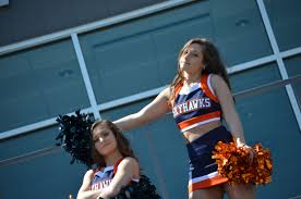 Cheerleading Twins Pose College Senior Photo Cute Cheer Pictures Twins Posing Cheerleading