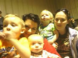 Social Gathering and Performance at Hometown Days in Suski