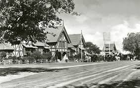 1900's, Church Gate railway station ...