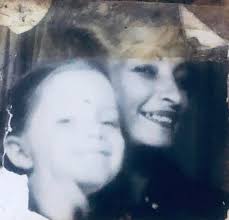 Thank you for a great page. Can you restore a picture of my grandmother I  never met,and my fantastic grand uncle? My grand mother died in 1976❤️.  Thank you.