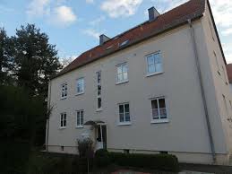 Ob häuser oder wohnungen kaufen, hier finden sie die passende immobilie. 2 Zimmer Wohnung Zu Vermieten Sieben Gleichen 5 06618 Sachsen Anhalt Naumburg Saale Mapio Net