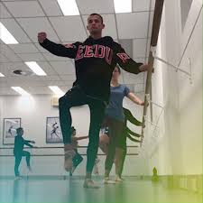 Justis huni, caitlin park, paulo aokuso, harry garside, skye nicolson and alex winwood were unveiled in may. Australian Olympic Team Boxer Harry Garside In Ballet Class Facebook
