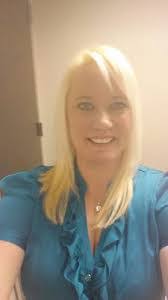 Jennifer Arend's Instagram, Twitter & Facebook