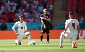 The match will kick off at 8:00 pm bst on tuesday 22 june. England Supporters Pack Fan Zones And Pub Gardens As Euro 2020 Campaign Starts Ali2day