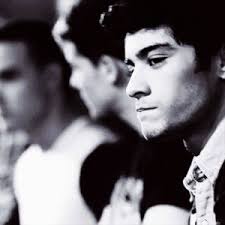 Zaddy drake zayn malik GIF