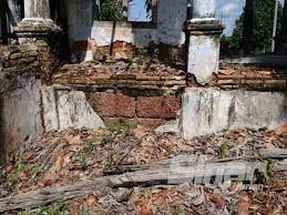 Laut mati tidak terlepas dari sejarah bagi beberapa agama seperti agama kristen dan agama islam. Masjid Kampung Belimbing Dalam Mungkin Antara Tertua Di Malaysia