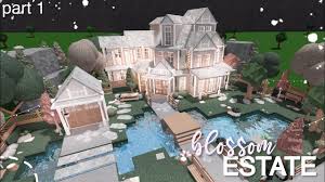 ♡open meidk why i called this trendy tbh im out of namesi wanted to make something ultra modern but still kinda cozy so i did this! Bloxburg Hillside Modern Mansion Speed Build Part 2 Cute766