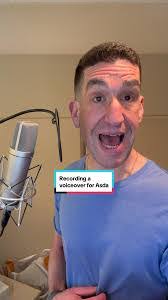 Ryan Jaques's Instagram, Twitter & Facebook