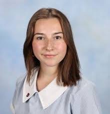 Annabelle Graham's Instagram, Twitter & Facebook