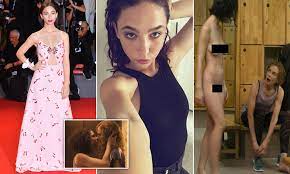 Matilde de angelis nella scena del bacio con nicole kidman (foto dal profilo instagram di kidman). The Undoing Actress Matilda De Angelis 25 Went From Unknown To Starring With Nicole Kidman Daily Mail Online