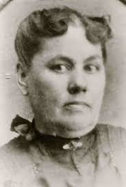 Ann Jannette's Instagram, Twitter & Facebook