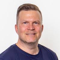 100+ perfiles de «Alm..»