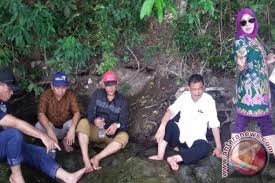 Batu pahat malacca the coach company reserves the right to change the bus and seat of the bus from 30 seats to 40 seats for the stated trip without notifying the passengers in advance either verbally or in writing. Batu Pahat Jejak Sejarah Yang Tak Banyak Dikenal Antara News Palu Sulawesi Tengah Antara News Palu Sulawesi Tengah Berita Terkini Sulawesi Tengah