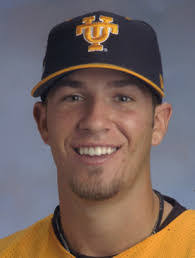 Larry Fielder's Instagram, Twitter & Facebook