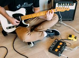 It doesn't matter if you prefer acoustic or electric! Free Fender Guitar Lessons Learn Guitar Online Thrillist