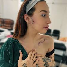 Brit married US double murder she's met once gets his name tattooed