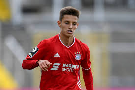 In the game fifa 21 his overall rating is 67. Fc Bayern Er Ist Klein Aber Tiago Dantas Hinterlasst Grossen Eindruck