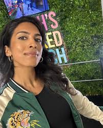 Crystelle Pereira added a new photo.