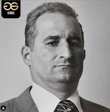 50 lat temu w gdańsku nowy i sekretarz kc pzpr edward gierek oraz premier piotr jaroszewicz spotkali się ze strajkującymi. Michal Koterski Jako Edward Gierek Aktor Pokazal Tez Zdjecie Malgorzaty Kozuchowskiej W Charakteryzacji