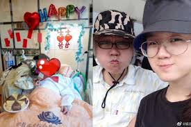 66yo Taiwanese Lyricist Eason Lee Passes Away From Cancer; Married 27yo GF  In ICU