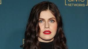 Dexter: Original Sin's Molly Brown, Christian Slater Break Down Debra's  Strained Family Bonds (and Best One-Liners) — Watch