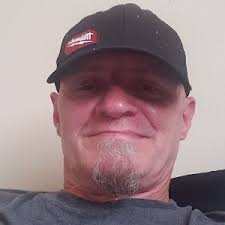 Brian Henthorn (@brianhenthorn)