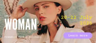 Roland Mouret acquired by self-portrait founder Han Chong