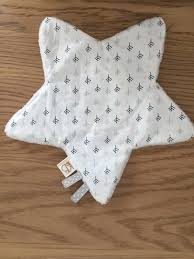 Doudou Pour Bebe Tissu Cotton Et Tissu Doudou Fait Main Envoi Rapide Et Soigne Diy Couture Baby Couture Handmade Baby Gifts