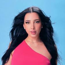 Barbara Soliz's Instagram, Twitter & Facebook