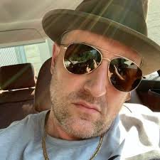 Randy the Savage (@reannadilley)