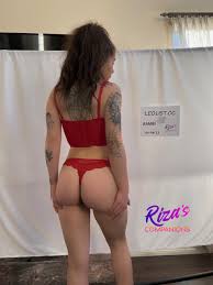 Bambi – Riza and Companion