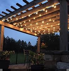 Pin Von Elise Nd Auf Beleuchtung Terrasse In 2020 Dekorative Lichterketten Terrassenuberdachung Lichterkette