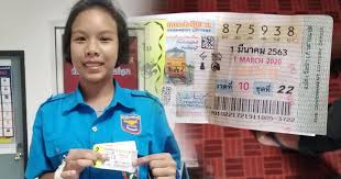 Jun 16, 2021 · พบนางสาวสุพรรณษา สาระธรรม อายุ 40 ปี ชาว ต.ซับสมอทอด อ.บึงสามพัน จ.เพชรบูรณ์ ผู้โชคดีถูกลอตเตอรี่รางวัลที่ 1 หมายเลข 691861 งวดประจำ. à¸ à¸à¸«à¸§à¸¢ à¸£à¸²à¸à¸§ à¸¥à¸ 1 à¸ à¹à¸à¸à¸ à¸à¸§à¸à¸ à¹à¸ à¸à¸ªà¸²à¸§à¸ à¸­à¸¢à¸ à¸  à¸¢ à¸§ à¸¢ 16 à¸ à¸£ à¸à¹à¸ à¸¡ à¹ 12 à¸¥ à¸²à¸à¸à¸²à¸