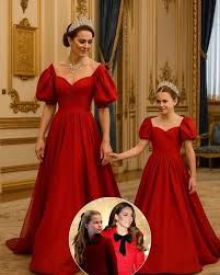 BREAKING NEWS ! Catherine and Charlotte STEAL ALL EYES In Stunning  Coordinated Outfits As They Share Sweet Mother-Daughter Moments At Dinner  Party At Balmoral Castle👇👇