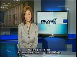 Welcome to channel 5 news and 5 news tonight the news doesn't begin when the cameras start rolling. Singapore Channel 5 News 9 30pm 21 03 2012 Youtube