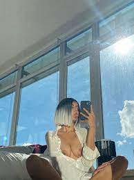 Nina on X: sunny days, and my boobies t.co3fjYZA0a8b  X